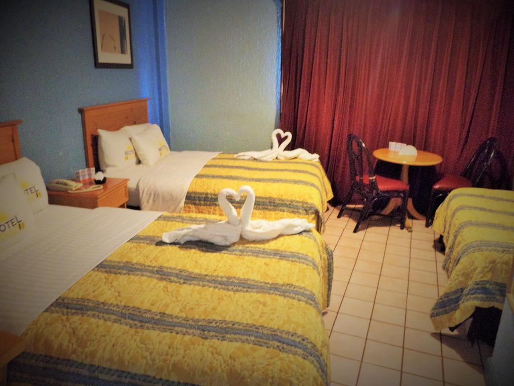 Hotel Diaz Tijuana Room photo