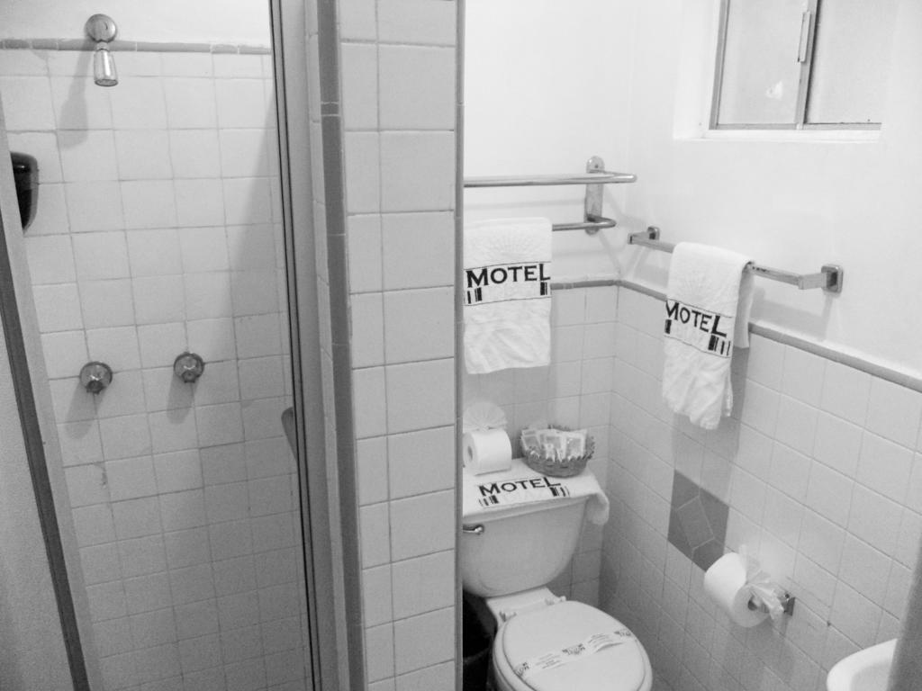 Hotel Diaz Tijuana Room photo